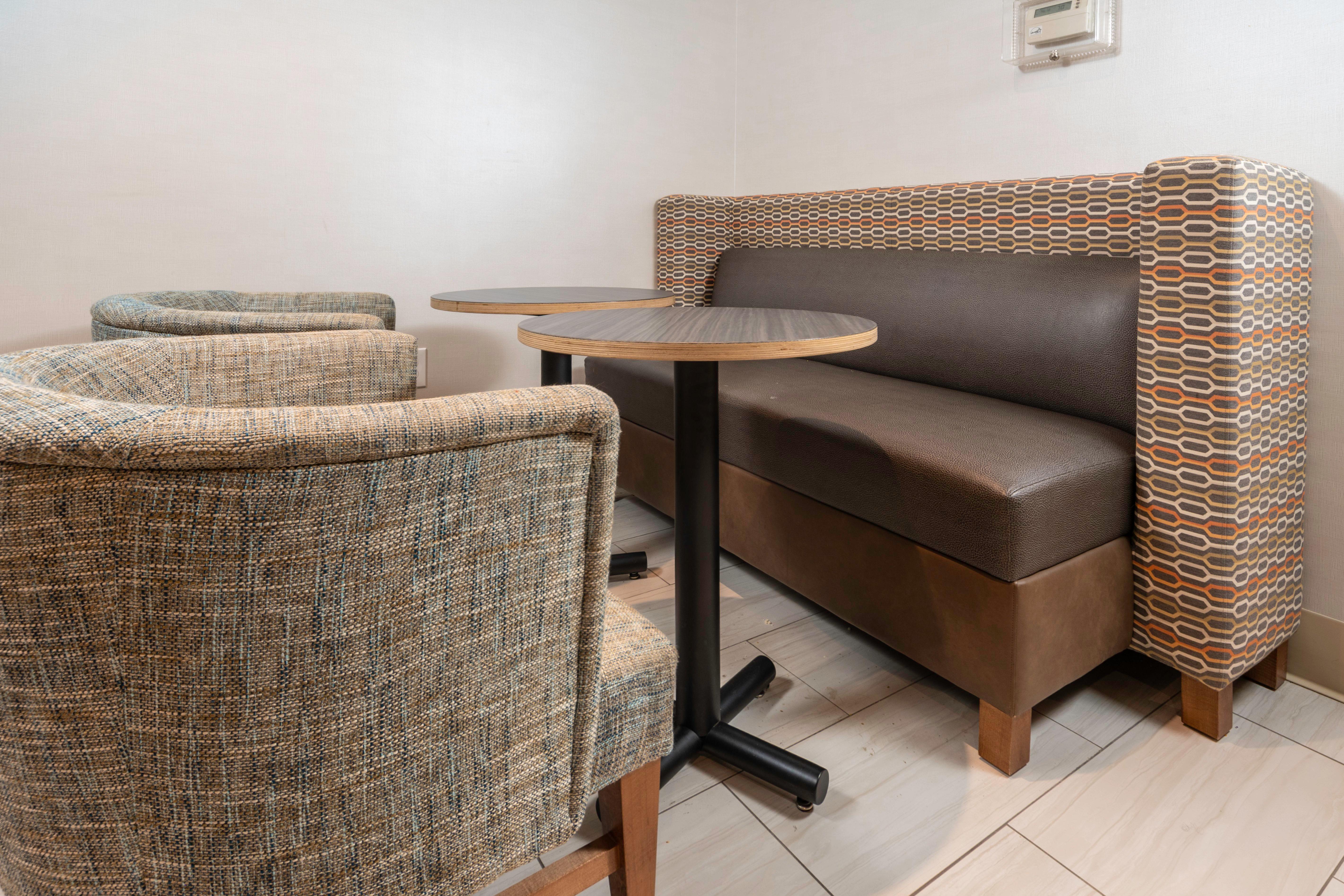 Holiday Inn Express Rochelle By Ihg Eksteriør bilde