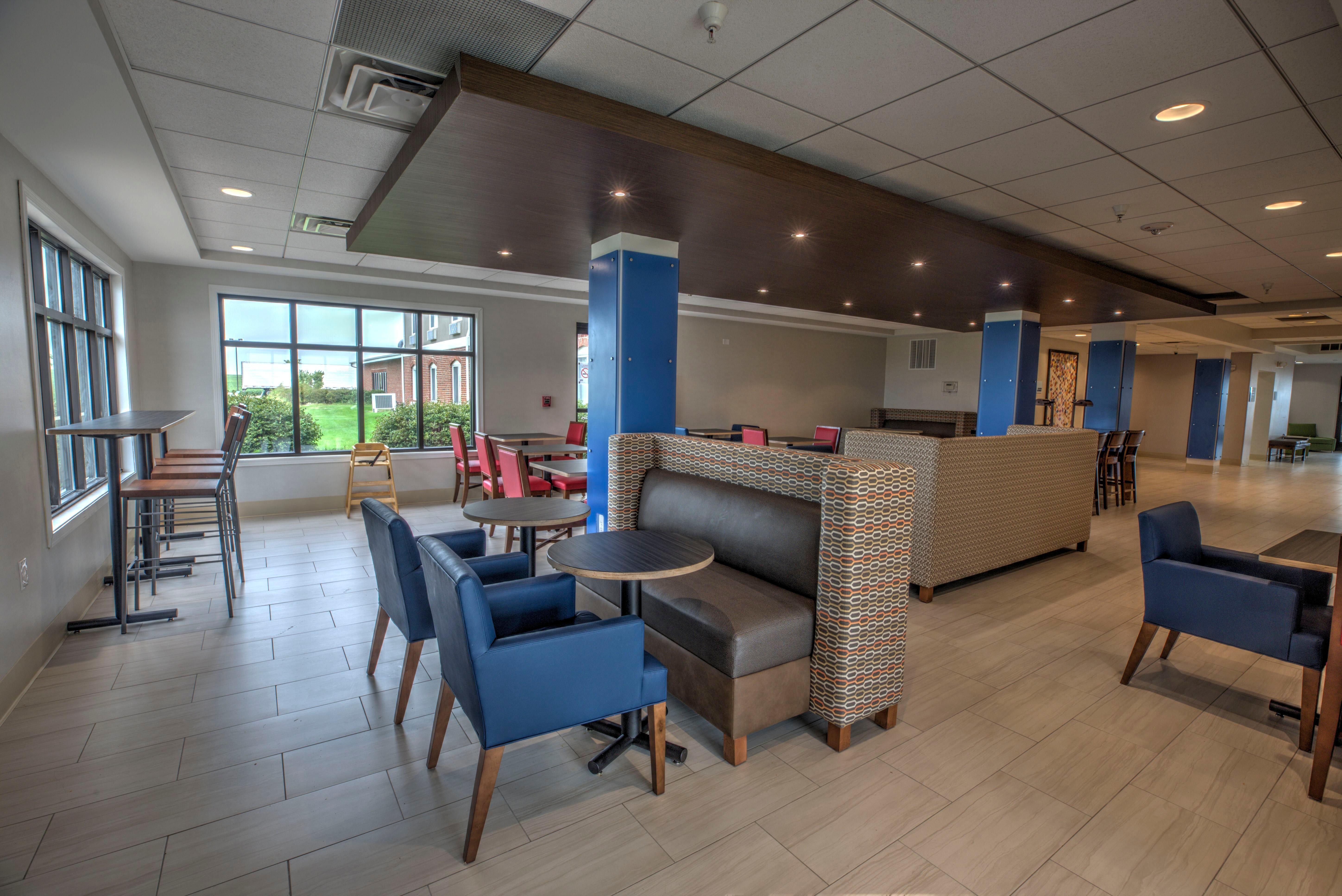 Holiday Inn Express Rochelle By Ihg Eksteriør bilde