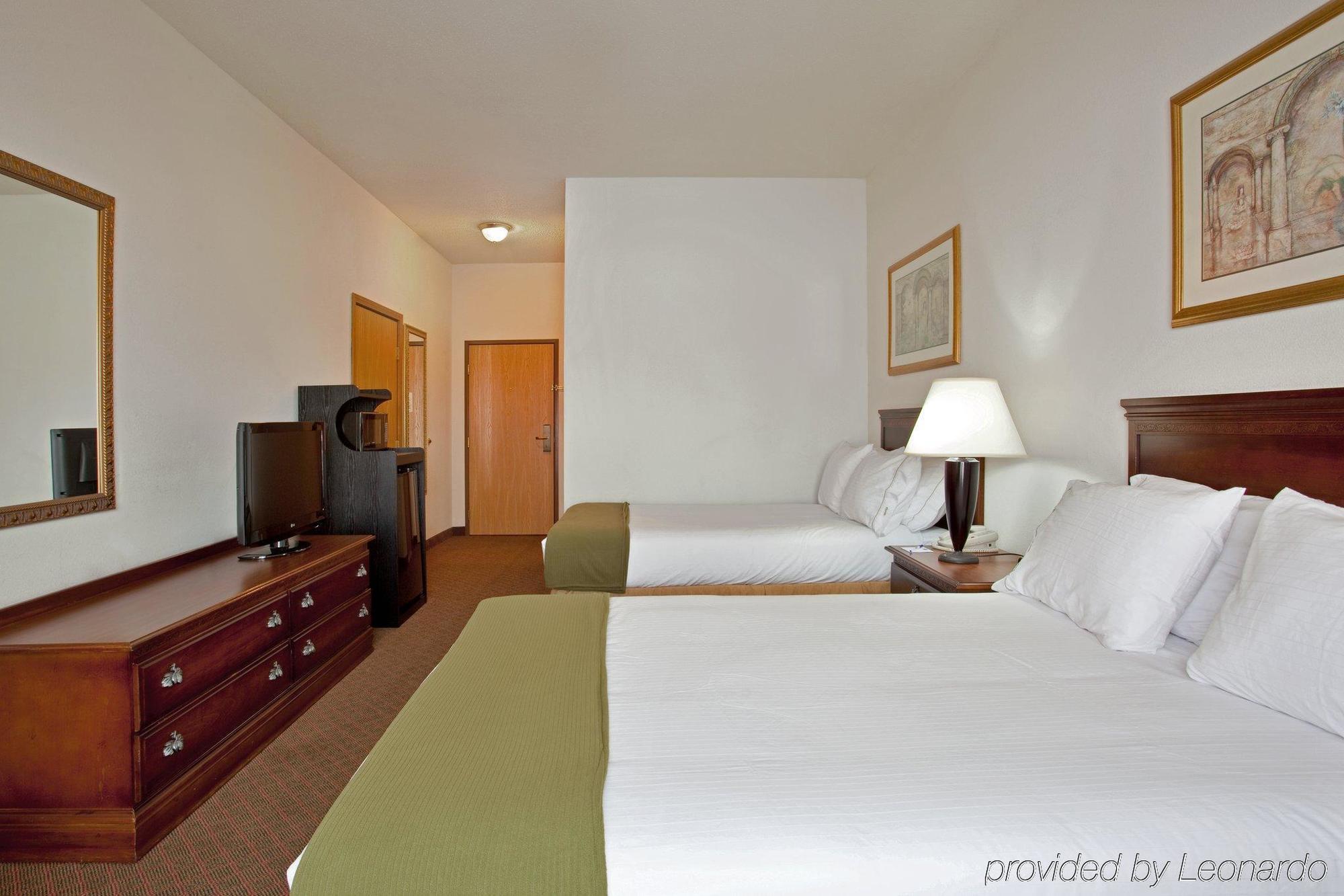 Holiday Inn Express Rochelle By Ihg Rom bilde