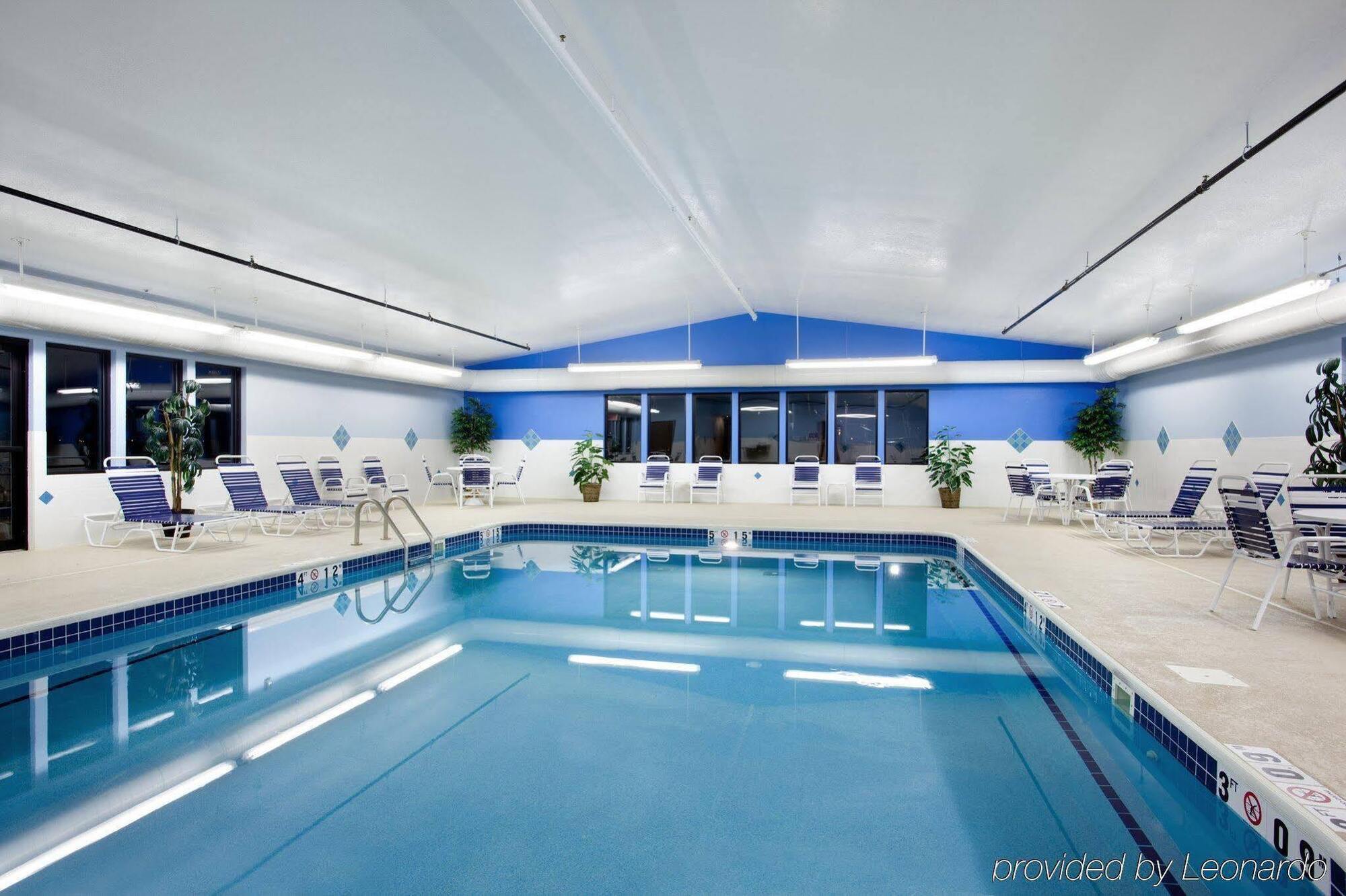 Holiday Inn Express Rochelle By Ihg Eksteriør bilde